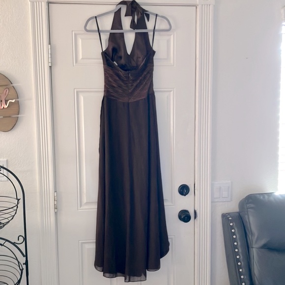 CHICA’S BROWN MAXI LONG FORMAL DRESS SIZE S - Picture 2 of 12